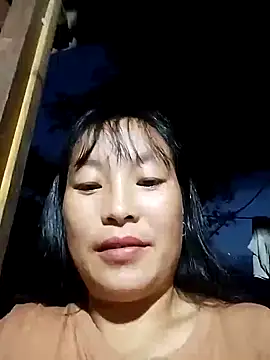 Snapshot of miss-su chatting on 10/13/25, 11:10 miss-su online show from 10/13/25, 11:10