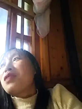 Snapshot of miss-su chatting on 10/27/25, 01:20 miss-su online show from 10/27/25, 01:20