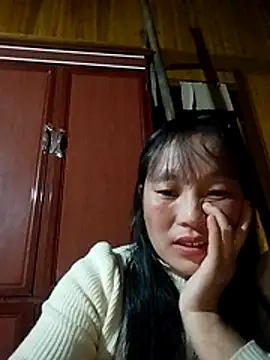 Snapshot of miss-su chatting on 10/28/25, 01:14 miss-su online show from 10/28/25, 01:14