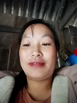 Snapshot of miss-su chatting on 11/21/25, 01:04 miss-su online show from 11/21/25, 01:04