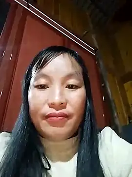 Snapshot of miss-su chatting on 12/14/25, 10:53 miss-su online show from 12/14/25, 10:53