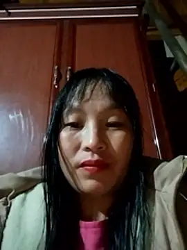 Snapshot of miss-su chatting on 12/15/25, 12:20 miss-su online show from 12/15/25, 12:20