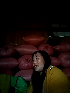 miss-su online show from 12/17/25, 06:41