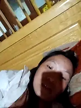 miss-su online show from 04/18/26, 10:30