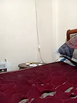 Snapshot of Dirtymorrocainbabe chatting on 10/23/25, 08:13 Dirtymorrocainbabe online show from 10/23/25, 08:13