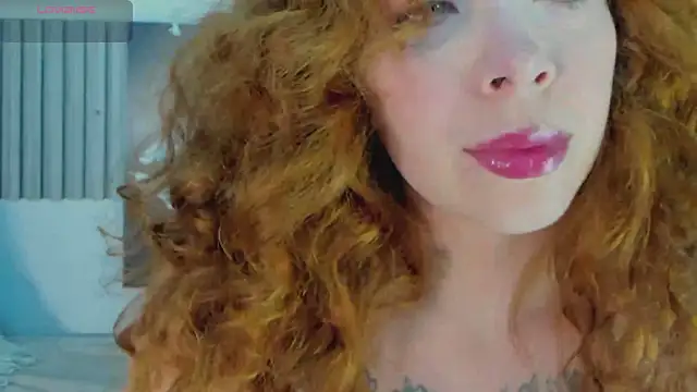 HelenaCole- online show from 11/15/25, 10:04