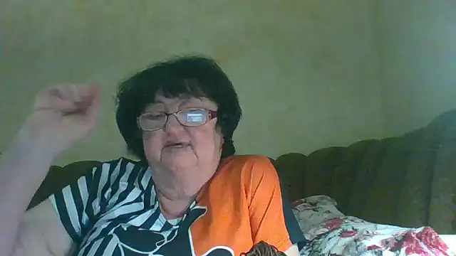 MilaSky5303 online show from 11/03/25, 09:05