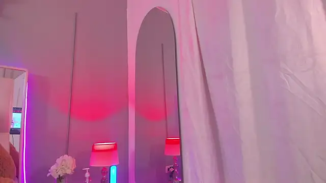 Darlyn tenderhot   online show from 10/02/25, 04:52