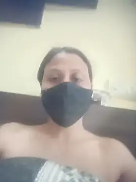 indianshycouple online show from 03/10/26, 02:33