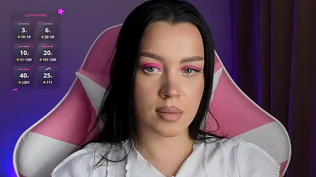 Snapshot of AmeliaSonk231 chatting on 10/27/25, 07:07 AmeliaSonk231 online show from 10/27/25, 07:07