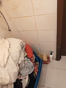 MC353535 online show from 02/21/26, 10:33