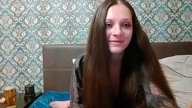 Snapshot of Rapunzel_hairlover chatting on 10/09/25, 07:34 Rapunzel hairlover online show from 10/09/25, 07:34