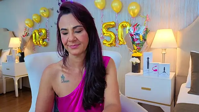 ScarleetJonson online show from 02/06/26, 08:01