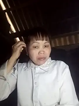  YooY  online show from 10/24/25, 06:21