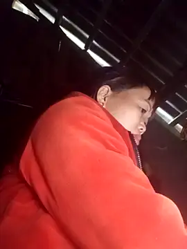  YooY  online show from 12/05/25, 01:03