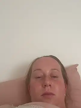 Eflctt online show from 09/20/25, 03:24