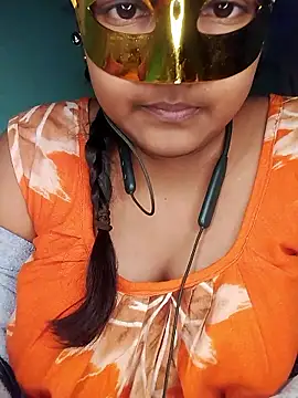 mimi87hoty online show from 01/16/26, 05:39