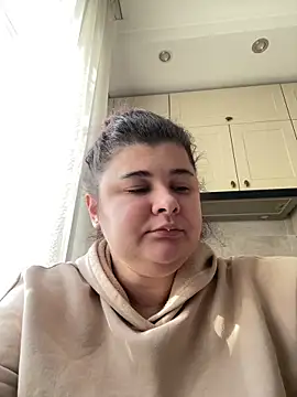 AliceCurlyX online show from 02/09/26, 11:25