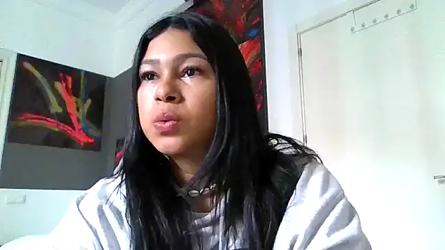 Tigresa23 online show from 10/21/25, 11:11