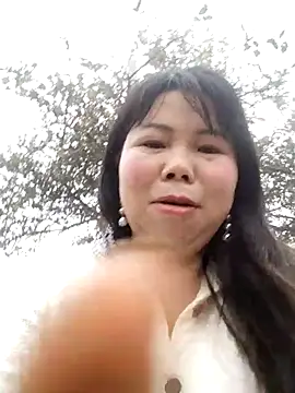 lusy-00 online show from 03/22/26, 01:42