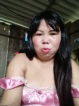 Snapshot of lusy-00 chatting on 07/24/26, 03:15 lusy-00 online show from 07/24/26, 03:15