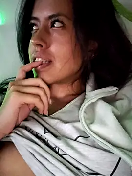 Queen Ashly online show from 09/18/25, 03:08