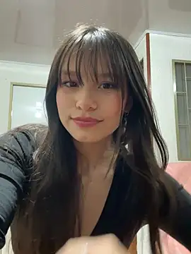 Snapshot of Alisha_Olsen_ chatting on 10/20/25, 06:25 Alisha Olsen online show from 10/20/25, 06:25
