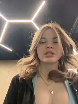 SMELLSEX online show from 12/22/25, 07:55