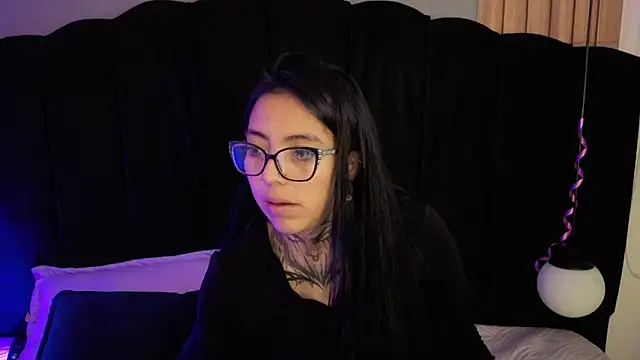 LiaMonroee  online show from 06/09/26, 12:17