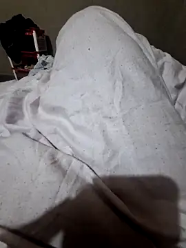 Snapshot of Tuhin4200 chatting on 02/27/26, 08:42 Tuhin4200 online show from 02/27/26, 08:42