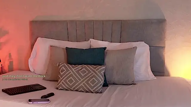 sophie rojas online show from 05/25/26, 08:59