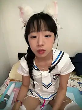 jingjing005 online show from 04/23/26, 08:46