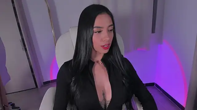 seductivelvet online show from 01/12/26, 01:55