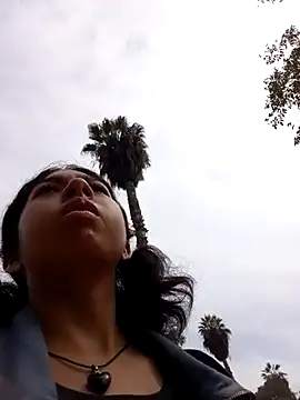 Syndel23 online show from 04/23/26, 02:52