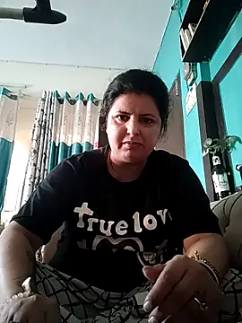 Snapshot of Jann_Riya333 chatting on 09/10/25, 02:55 Jann Riya333 online show from 09/10/25, 02:55