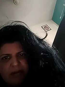 Snapshot of Jann_Riya333 chatting on 09/12/25, 02:11 Jann Riya333 online show from 09/12/25, 02:11