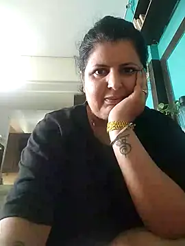 Snapshot of Jann_Riya333 chatting on 09/13/25, 08:14 Jann Riya333 online show from 09/13/25, 08:14