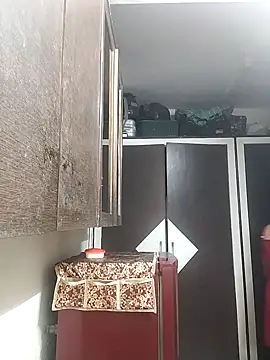 Snapshot of Jann_Riya333 chatting on 09/18/25, 01:18 Jann Riya333 online show from 09/18/25, 01:18