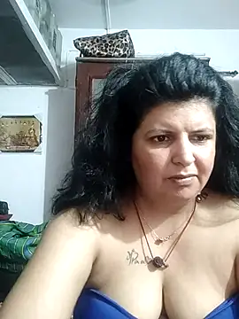 Snapshot of Jann_Riya333 chatting on 10/12/25, 02:43 Jann Riya333 online show from 10/12/25, 02:43