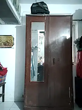 Snapshot of Jann_Riya333 chatting on 10/15/25, 12:33 Jann Riya333 online show from 10/15/25, 12:33