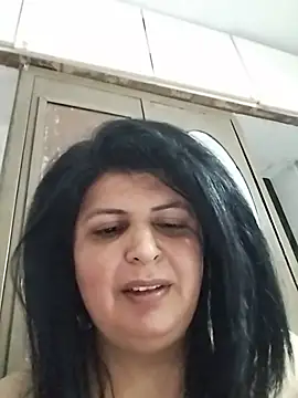 Snapshot of Jann_Riya333 chatting on 05/27/26, 12:40 Jann Riya333 online show from 05/27/26, 12:40