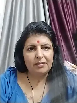 Snapshot of Jann_Riya333 chatting on 07/26/26, 04:47 Jann Riya333 online show from 07/26/26, 04:47