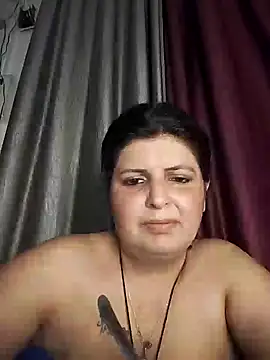 Snapshot of Jann_Riya333 chatting on 07/29/26, 10:02 Jann Riya333 online show from 07/29/26, 10:02