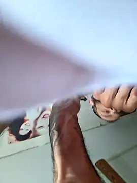 Snapshot of Mannofthe12 chatting on 03/23/26, 02:10 Mannofthe12 online show from 03/23/26, 02:10