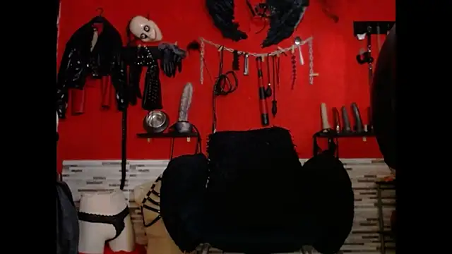 Miss Mirandaa online show from 07/05/26, 06:15