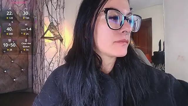 Zami Escobar of online show from 11/23/25, 06:30