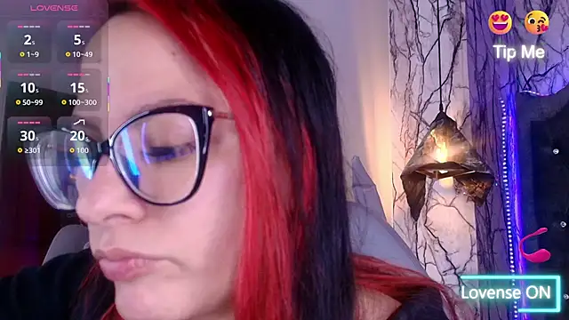 Zami Escobar of online show from 03/27/26, 05:34