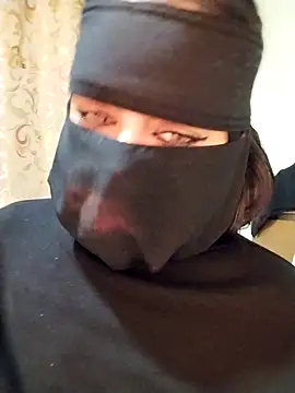 lilyan12 online show from 03/25/26, 12:16