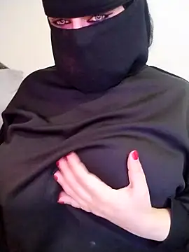 lilyan12 online show from 04/11/26, 03:00