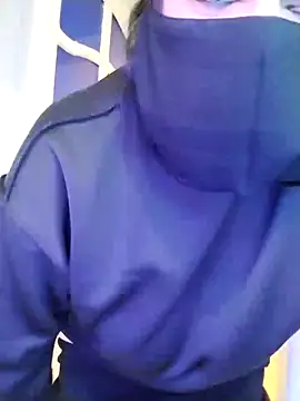 lilyan12 online show from 04/18/26, 12:14